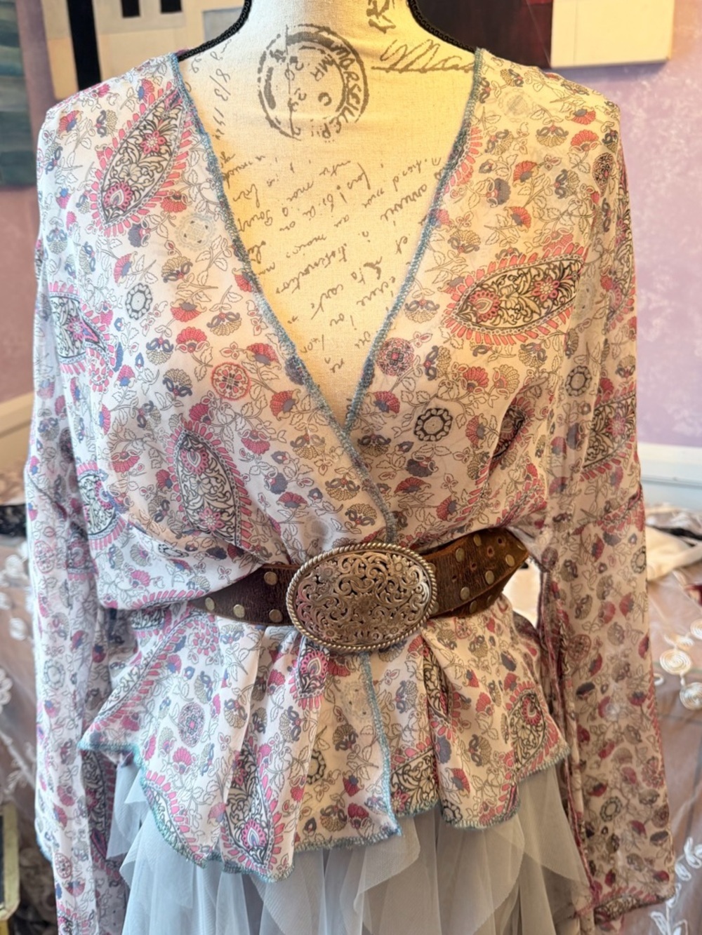 Tootsie’s Handmade Floral Paisley Kimono Style Blouse in Reds Pink and Cream - Picture 3 of 9
